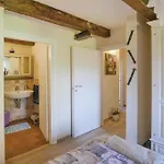 Roby's Nido Holiday home *